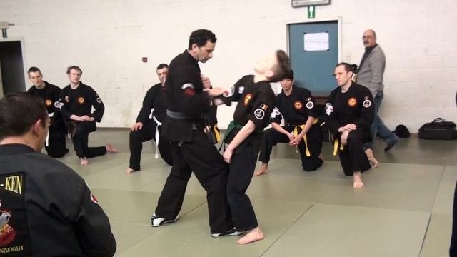 Technique Particulière D'american Kenpo Par Puzzo Gino-Eugies LTKKA Belgium!