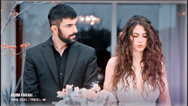 La candente escena de los recién divorciados Demet Özdemir y Engin Akyürek fue todo un acontecimien