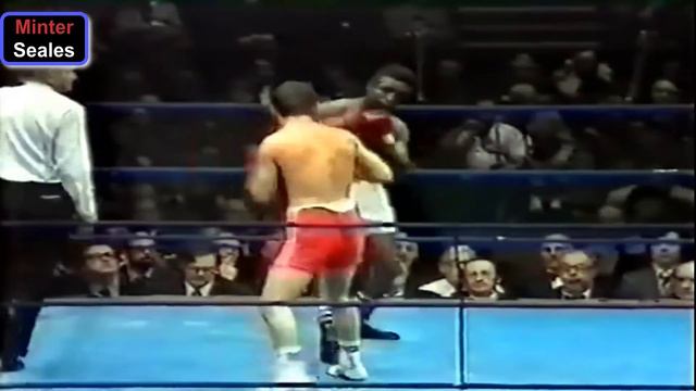Alan Minter vs Ray Sugar Seales, Widescreen Last Round & Technical Knockout, 1976 Boxing Match