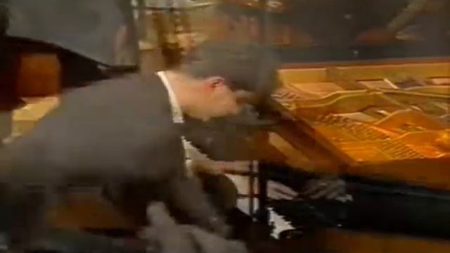 Yehudi Menuhin conducts Beethoven's Triple Concerto, 2nd movement