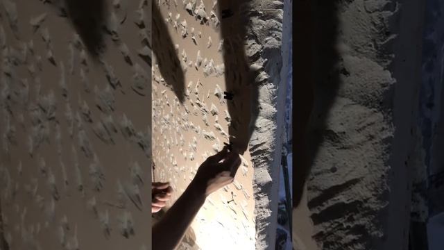 Установка штукатурных маяков на саморезы и клипсы