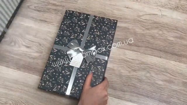 Подарочная коробка «Винтаж» серо-зеленая