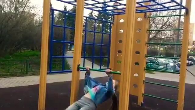 Кувырок в замедленной съёмке