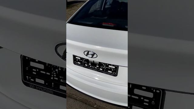 Оклейка авто цветными пленками. HYUNDAI SOLARIS Oracal из серого в белый