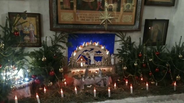 Рождество Христово. Праздничная служба в храме Усекновения Главы Иоанна Предтечи в Дьяково.