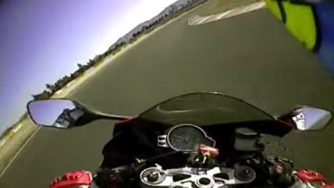 Onboard the Honda CBR1000RR Fireblade