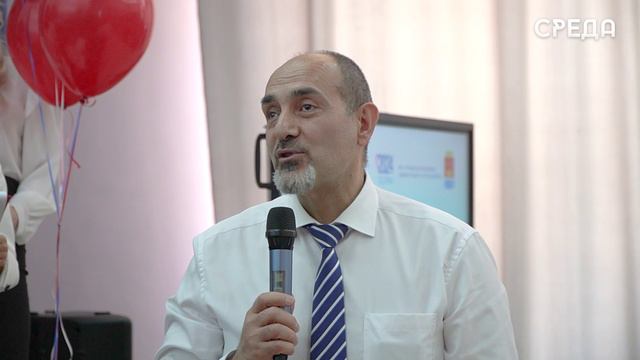 Выпускников Каспийска наградили медалями 1 и 2 степени за успехи в образовании