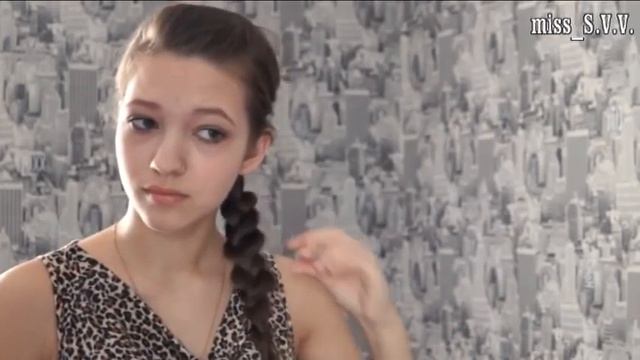 Лёгкая причёска на каждый день и для особых случаев.
