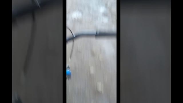 Чуть телефон не упал
