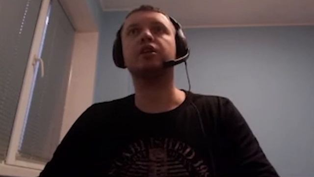 Нравится держать шишку в руках или нюхать её?