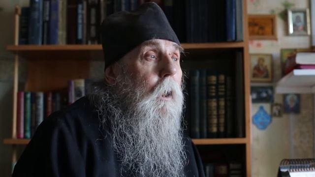 Монах Глеб. О женском монашестве в миру