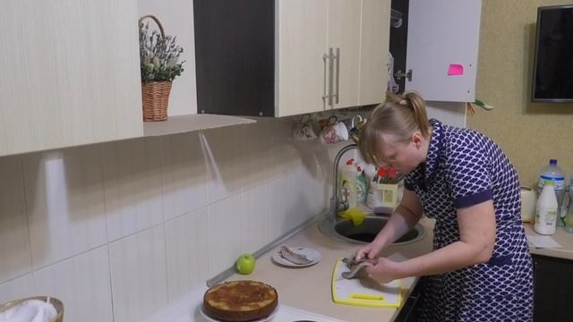 Влог. 14 апреля, Похолодало, Джек Лондон, Город закрывают, Закуска из свеклы и селёдки