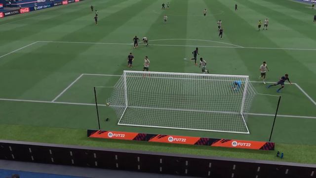 FIFA 22 PSG Career Mode S1E6 | TWO STARS BANISHED TO THE RESERVES!