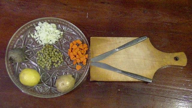 Танец с ножами