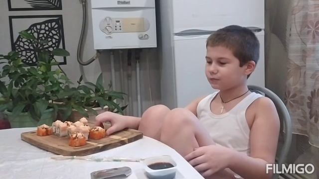 Тима отличник, роллы,наша вечерняя прогулка 27 декабря 2023