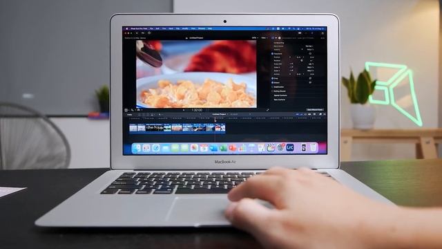 2023 Đừng mua những chiếc MacBook này !