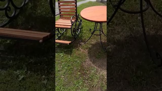 Кресло-качалка и столик из профтрубы на заказ. Холодная ковка.