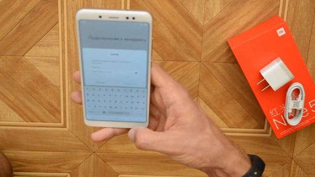 Video 221: Распаковка Xiaomi Redmi Note 5 и первый запуск Xiaomi Redmi Note 5