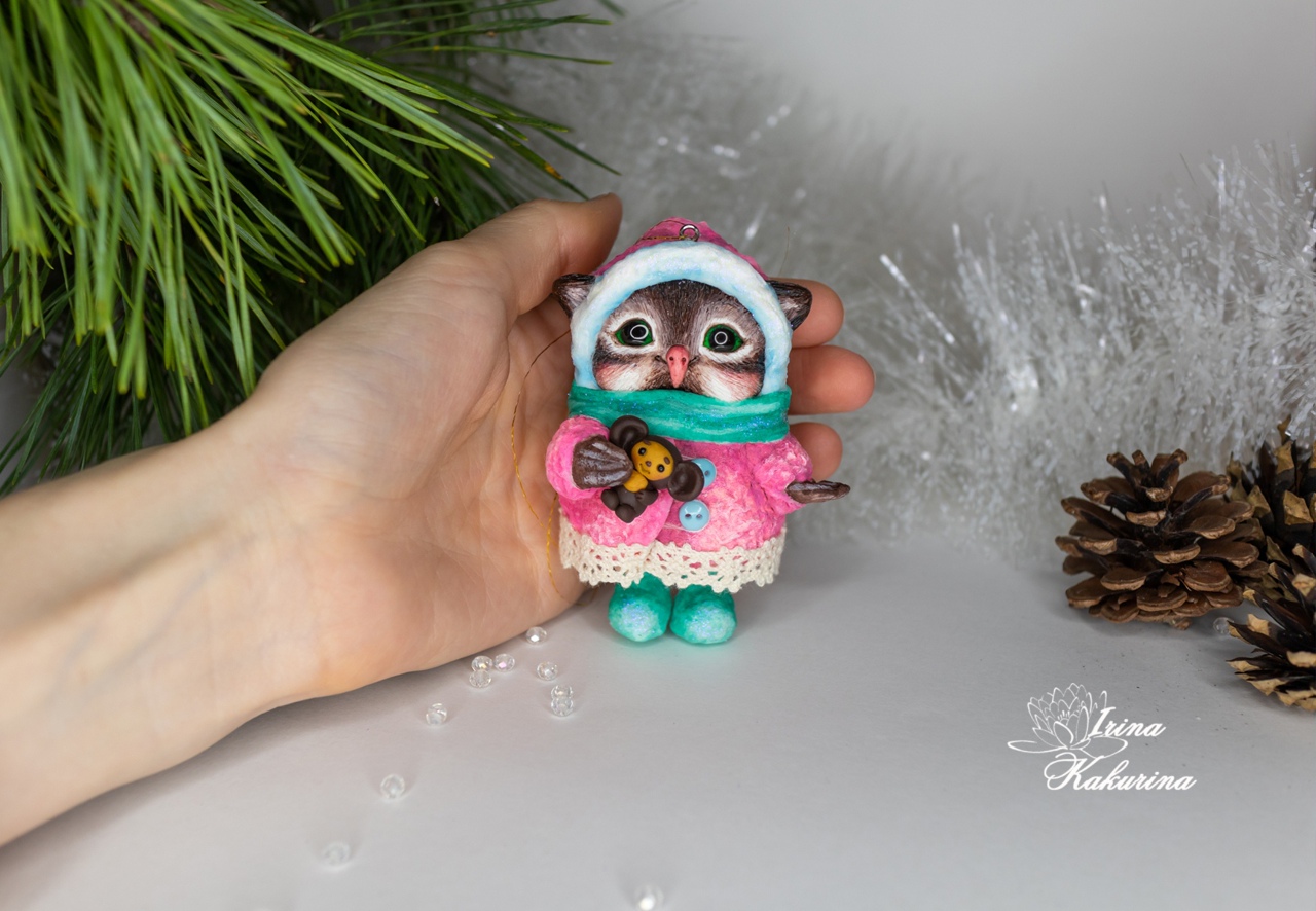 Ватная ёлочная игрушка Совушка с Чебурашкой. Cotton Christmas tree toy Owl with .