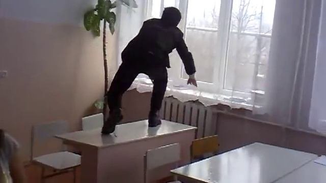неудачный суицыд!!!!!!!!!ПРИКОЛ!!!!