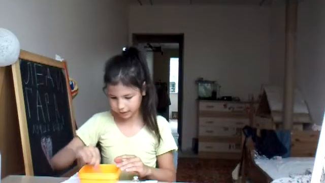 Слайм из клея уху
