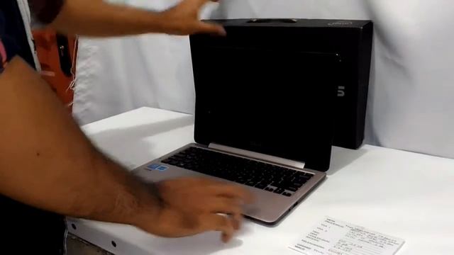 Jual Laptop Hybrid Second-Netbook Asus Transformer TP200SA Celeron Quad Core Bekas Seperti Baru