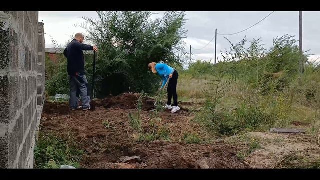 Строим дом из арболита.
Выпуск №6 Наводим порядок, привезли пгс.