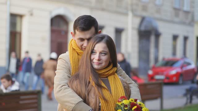 Плывём в лодке с тобой. слова и музыка А. Платонов.