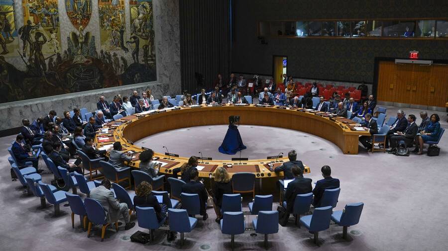 Украина отказалась от участия в заседании Совбеза ООН из-за России
