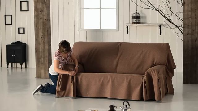 How to Put an Elegant Fitted Sofa Cover