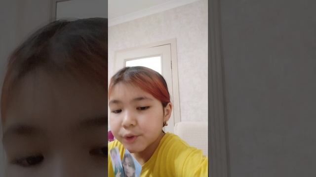делаю мини обзор на карточка блэкпинк, и Стрей кидс