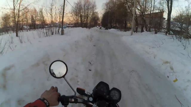 Покатушки ЗИМОЙ на ИЖе БЕЗ ШИПОВ!