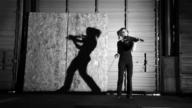 049 - 🎻🎼🌀 Lindsey Stirling - Shadows (Official Music Video) 2011