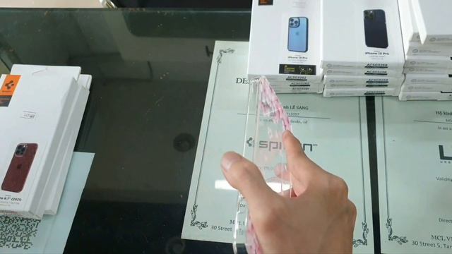 Ốp lưng iPhone 13 Pro Max / 13 Pro Switcheasy Artist-Hoạ tiết 3D trong suốt