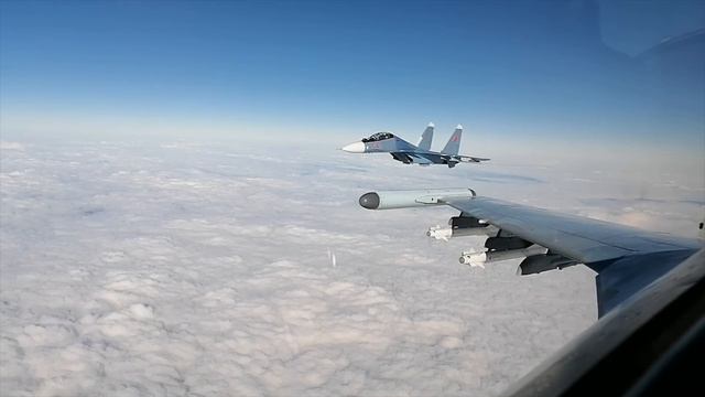 Перехват экипажем Су-35 ВВО условного нарушителя воздушного пространства Союзного государства