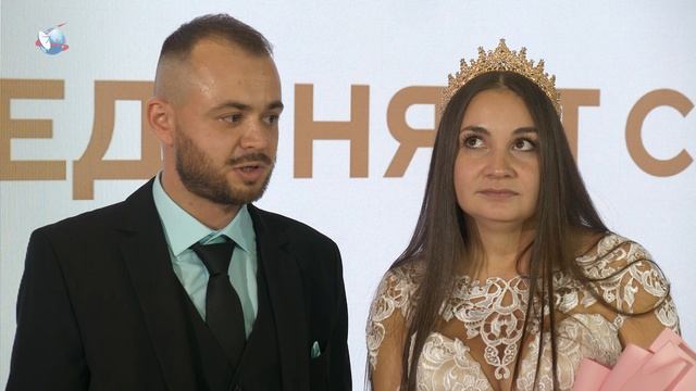 Свадебная церемония в павильоне «Космонавтика и авиация»