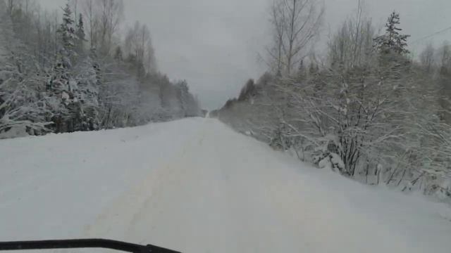 Вытаскиваем большегрузы из снежного плена. Часть вторая.