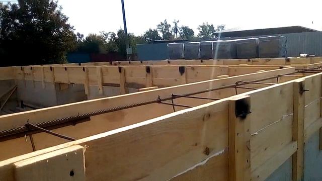 готова опалубка армопояса