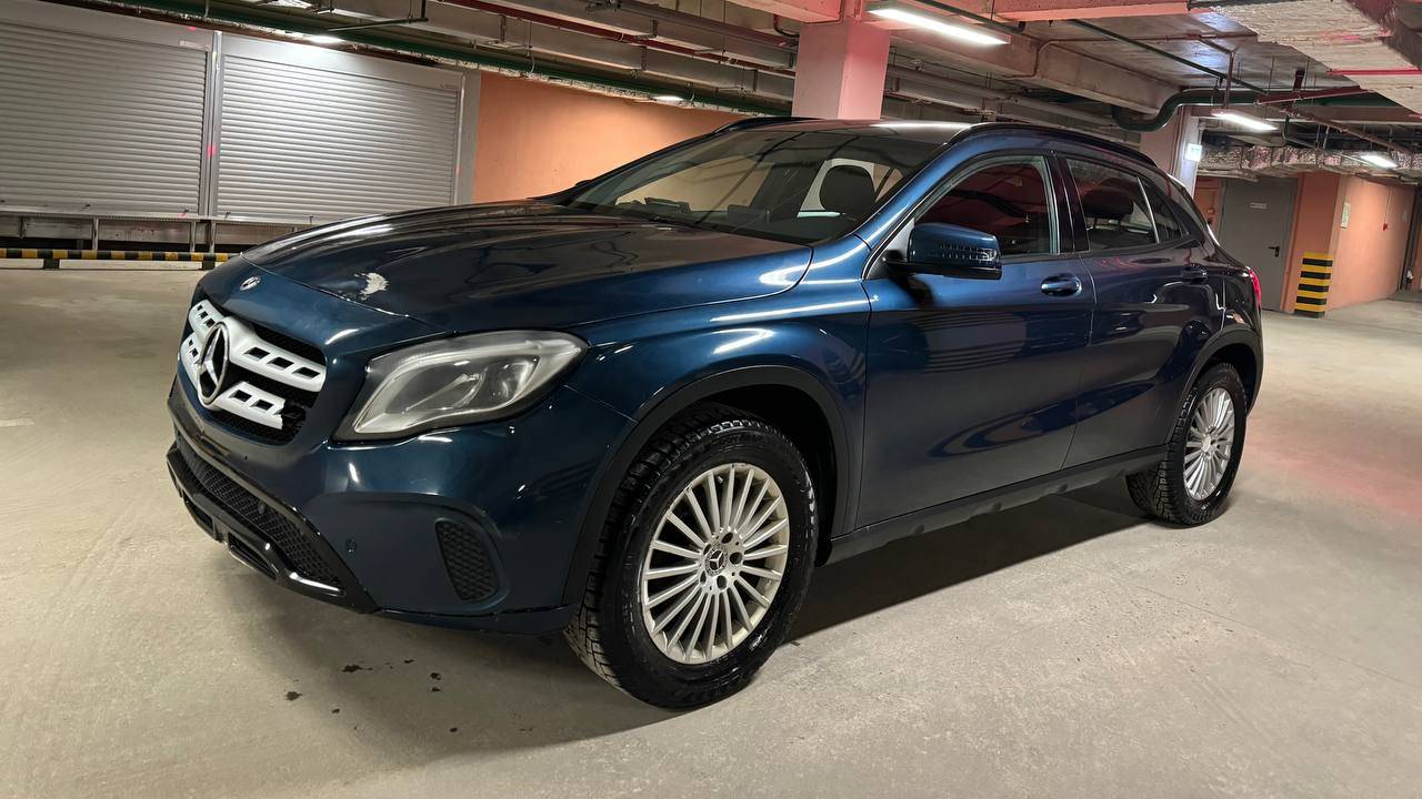 Mercedes GLA-class; 1.6 AT; 2019; Синий