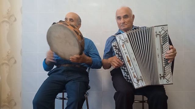 Греки Донбасса - песни под баян и бубен