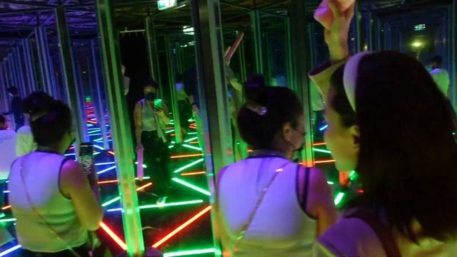 THINGS TO DO IN JEWEL CHANGI AIRPORT SINGAPORE