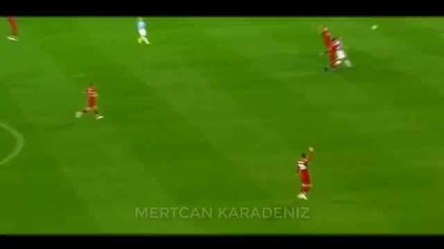 REAL MADRİD RONALDO'DAN SONRA SERGİO RAMOS'UDA KOVUYOR YERİNE ONU ALIYORLAR ?