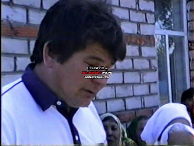 Минзәлә районы Иске Иркәнәш авылында мәчет ачылу тантанасы. 1995 ел