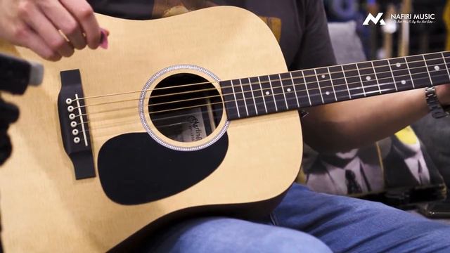 Martin D-X1E X Series in Natural Mahogany