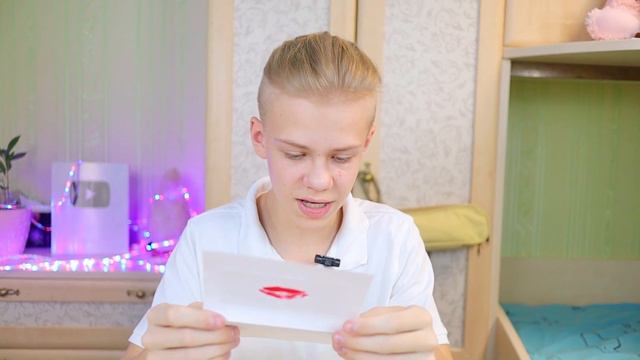 Посылка за 150 000 $ ! Распаковка - Что внутри ?