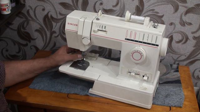 Как заправить нитку и правильно установить иглу в любую бытовую швейную машину.....