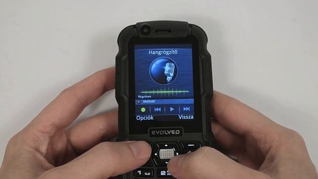 Evolveo StrongPhone WiFi unboxing and hands-on