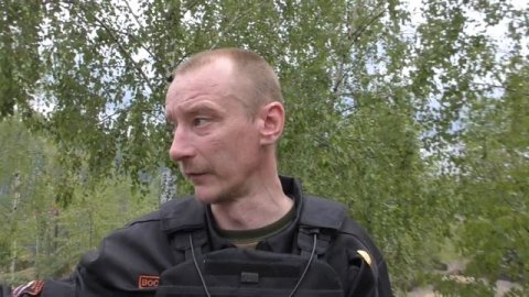 Переправа на пароме на каменный остров на озере Рица в Дзержинском