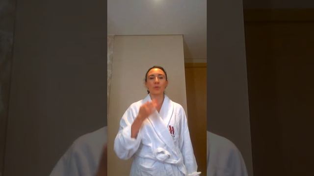 Утренний ритуал красоты. Массаж биоактивных точек.