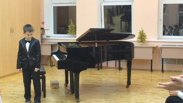 Арсений пианист !!!